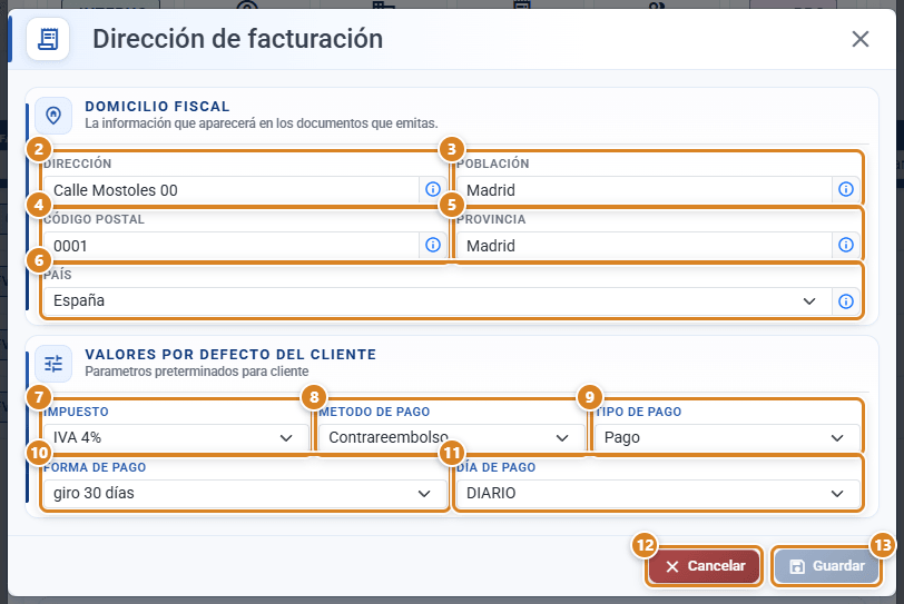 Ventana Dirección de facturación en CotizaPrint: Domicilio fiscal con Dirección, Población, Código postal, Provincia y País, Valores por defecto del cliente con Impuesto, Metodo de pago, Tipo de pago, Forma de pago y Día de pago, y los botones Cancelar y Guardar